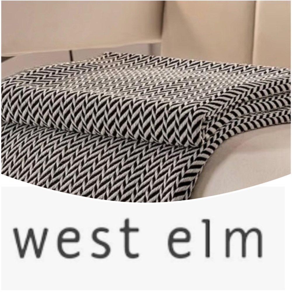 West Elm Gray/White Knit Acrylic Chevron Pattern Throw Blanket - Picture 5 of 5